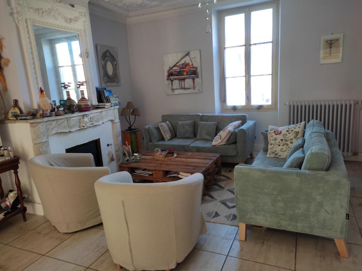 Bed and Breakfast Les Angelots Condom Exterior foto